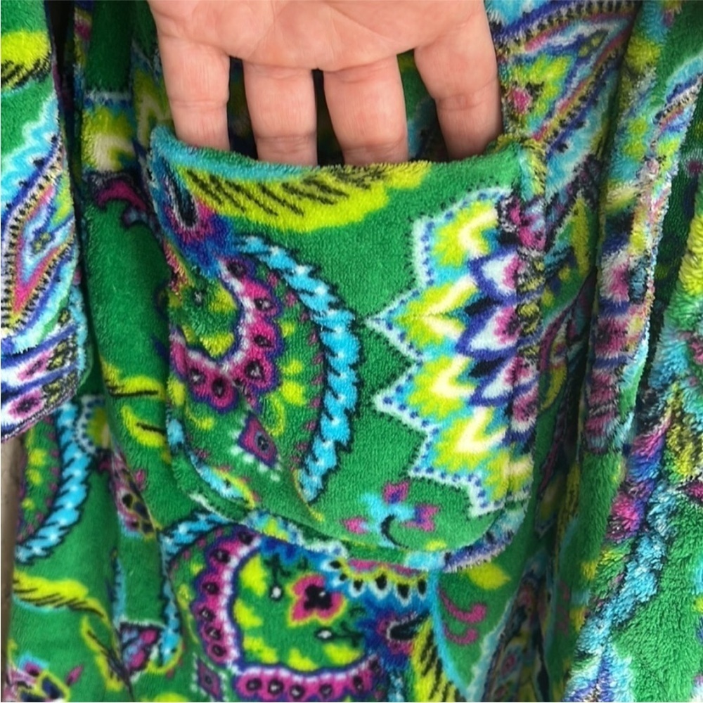 Vera Bradley Emerald Paisley Fleece Hooded Bath Robe Green S/M - Picture 3 of 9
